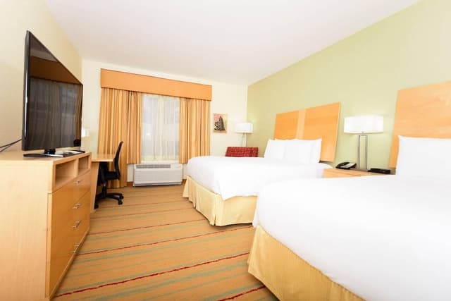 Room, 2 Queen Beds, Accessible, Non Smoking