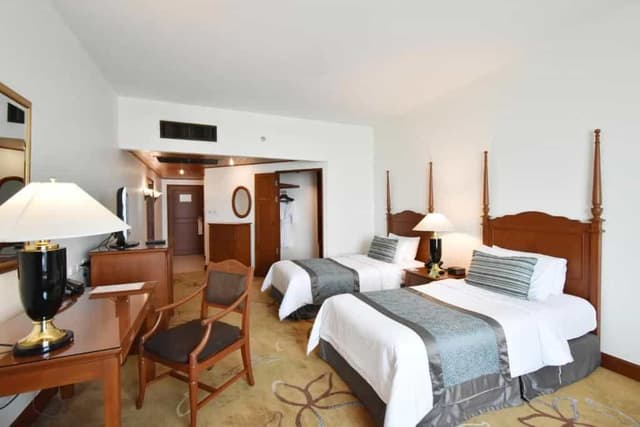 Grand Deluxe Room