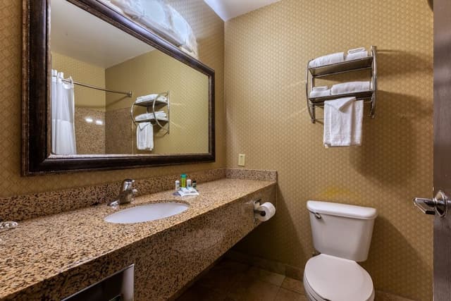 Standard Room, 2 Queen Beds, Non Smoking