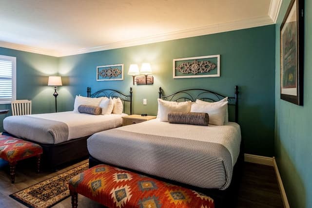 Two Queen Bed Suite