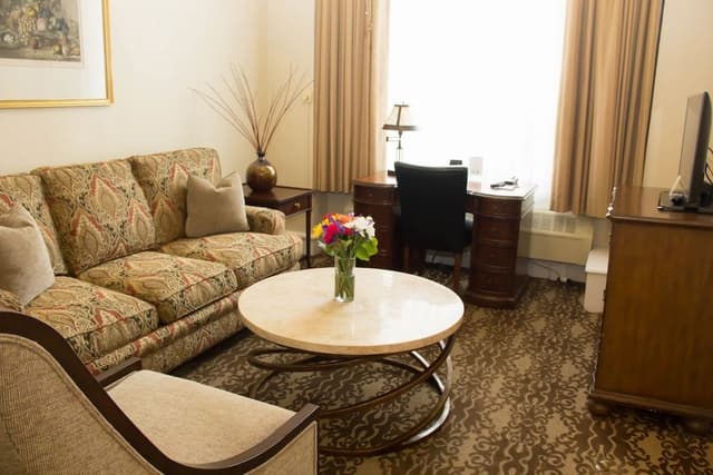 Suite, 1 Bedroom (Romance, No Air Conditioning)