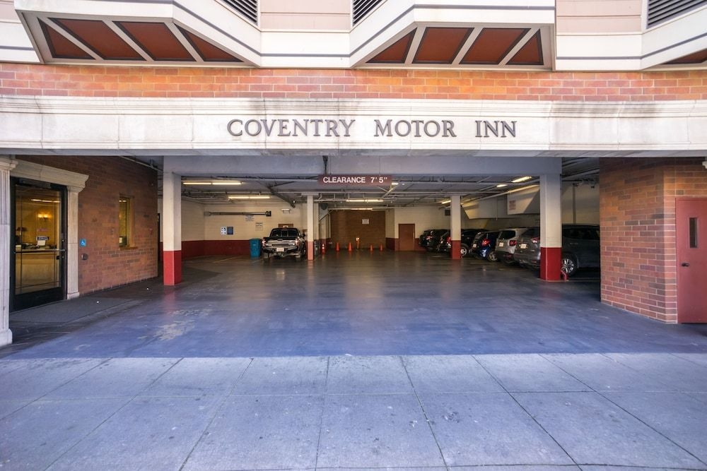 Coventry Motor Inn1