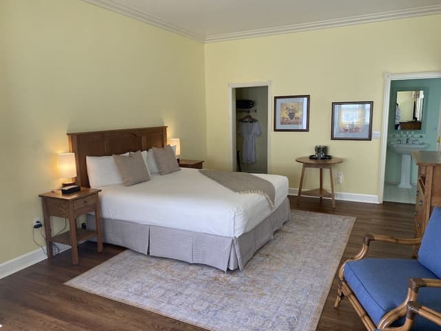 King Annex Room