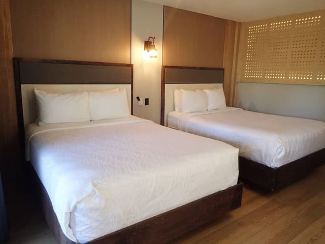 Standard Room, 2 Queen Beds, Non Smoking