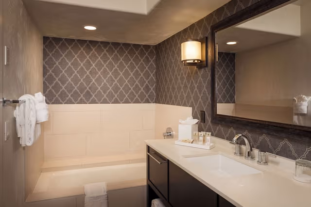 Junior Suite, 2 Double Beds (Luxury)