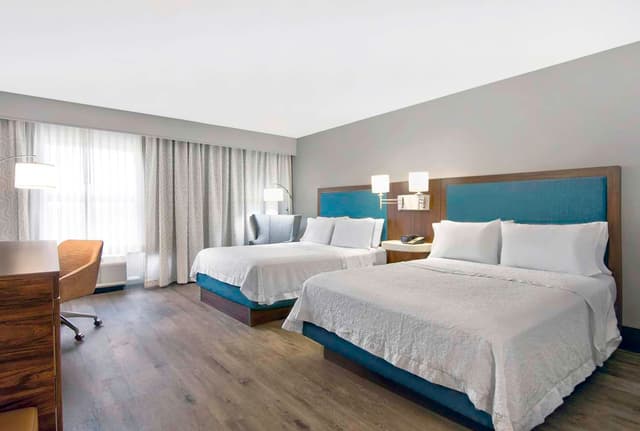 2 QUEEN BEDS NONSMOKING
