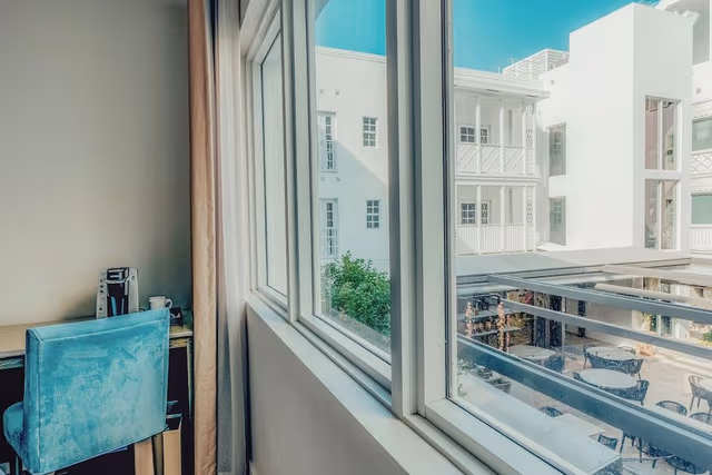 Premium Double Room Single Use, 1 Queen Bed, Courtyard View