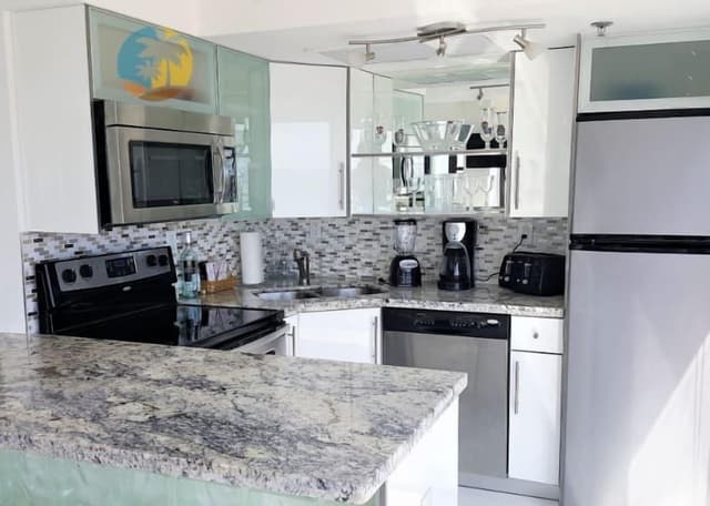 Apartment, 2 Bedrooms, Balcony, Ocean View