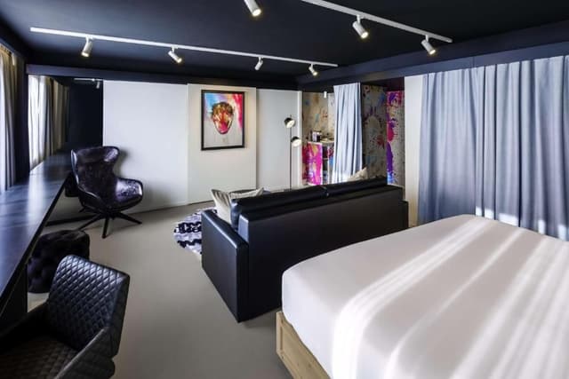 nhow Galery Suite