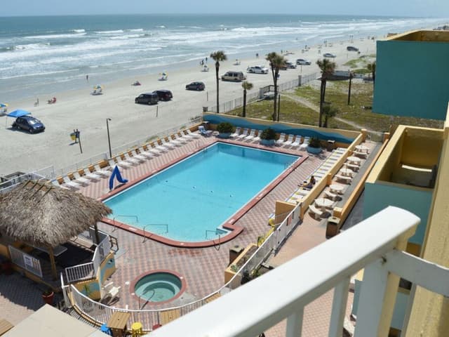 Condo (1 Bedroom)