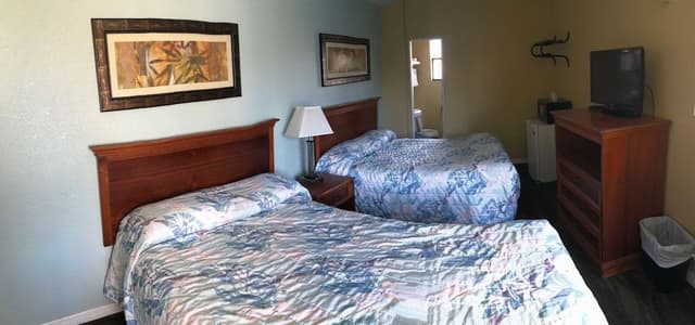 Double Room, 2 Double Beds, Smoking