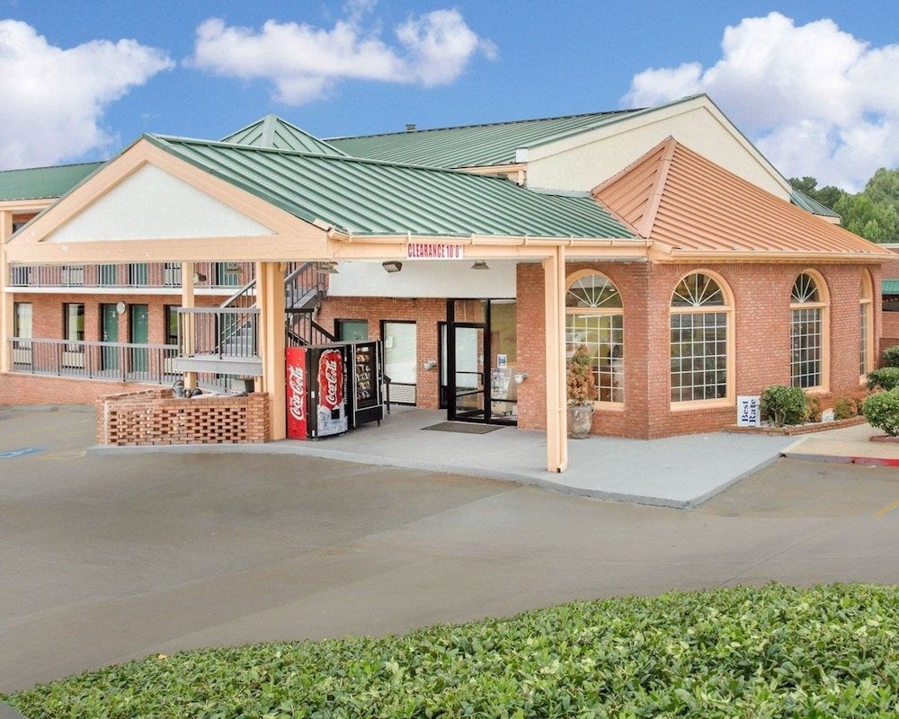 ECONO LODGE ACWORTH1