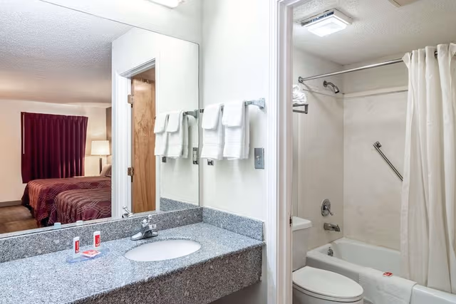 Standard Room, 2 Double Beds