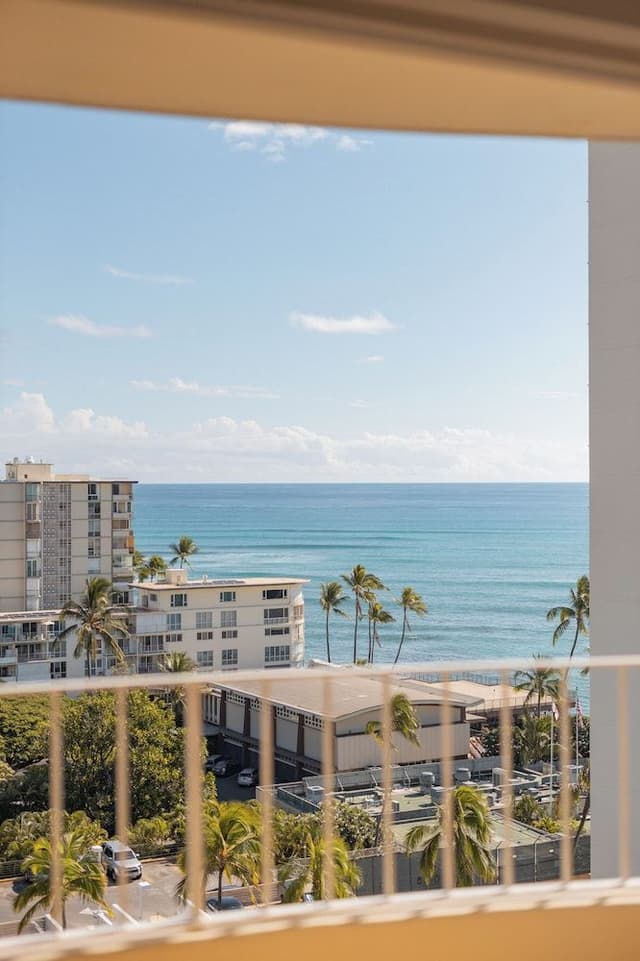Premium Room, 1 King Bed, Ocean View, Corner