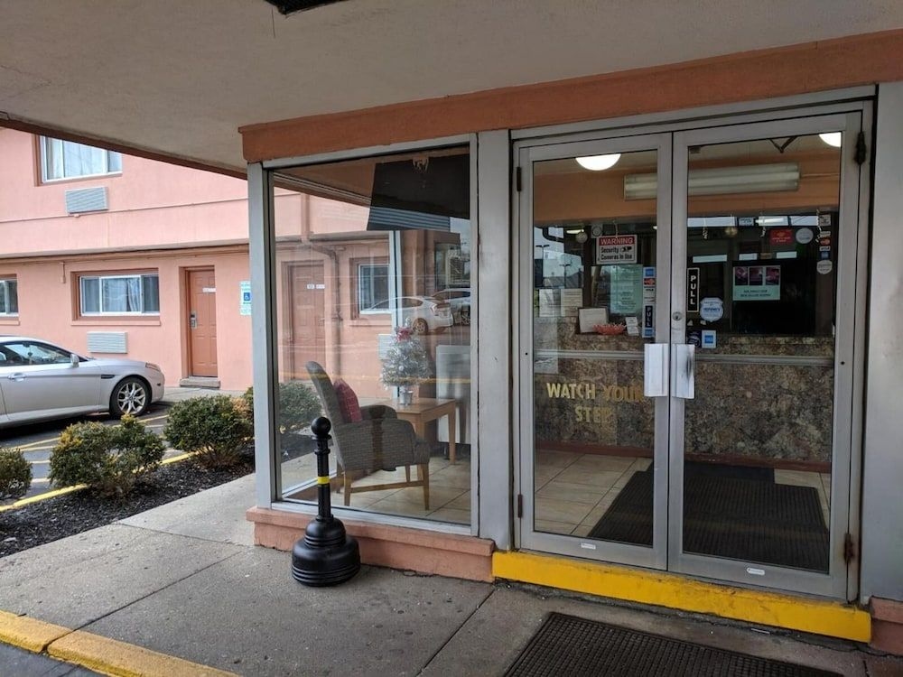 Skylark Motel Chicago Midway Airport2