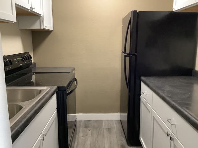 Double Queen Apt (DQQA)