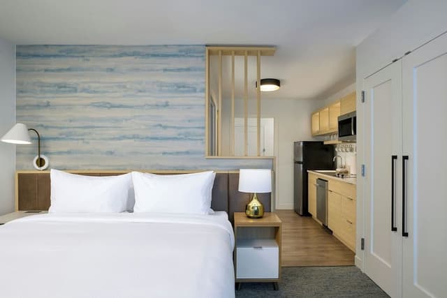 Studio Suite, Multiple Beds