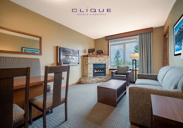 Suite, 2 Bedrooms (King in Master, Queen in 2nd Bedroom)
