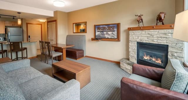 Suite, 2 Bedrooms (King in Master, Queen in 2nd Bedroom)