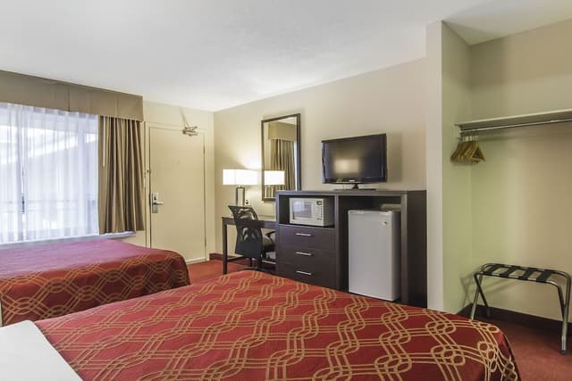 Superior Room, 2 Queen Beds, Non Smoking