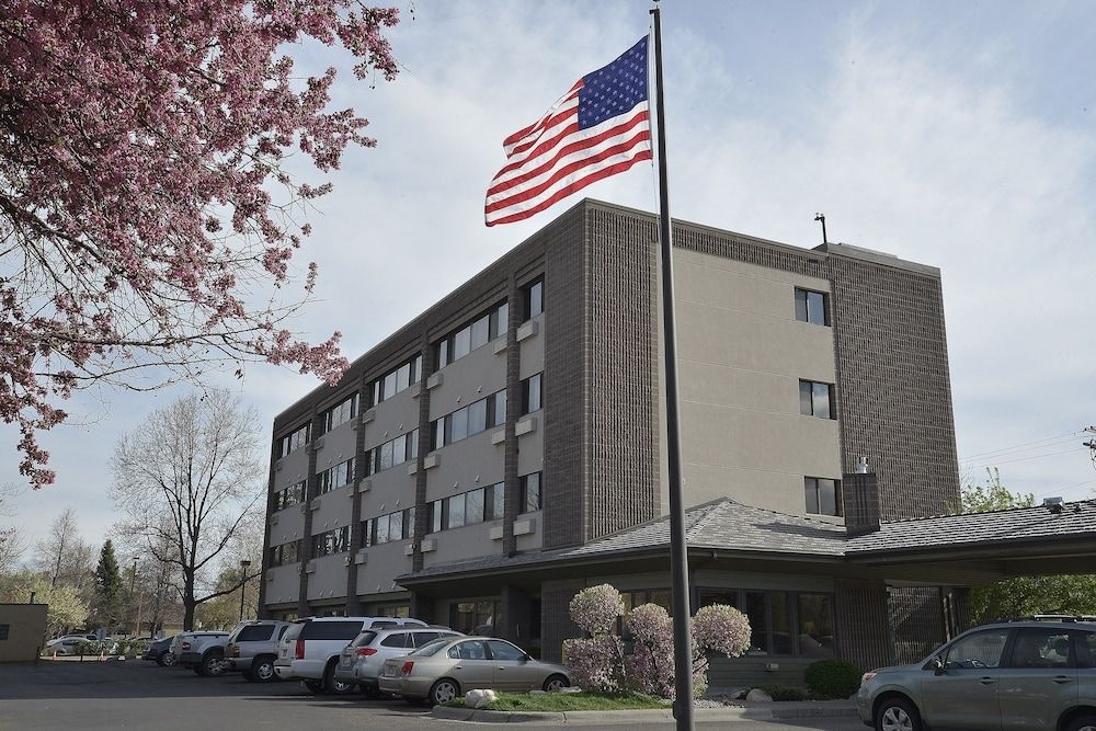 RIVERSAGE BILLINGS INN2