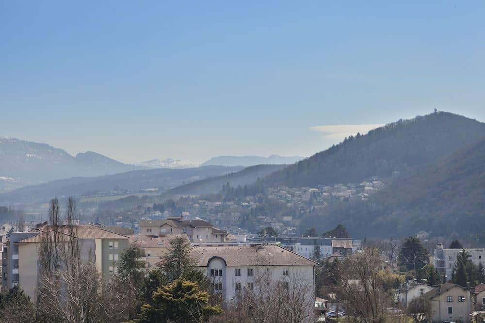 Park and Suites Annemasse Park and Suites Annemasse