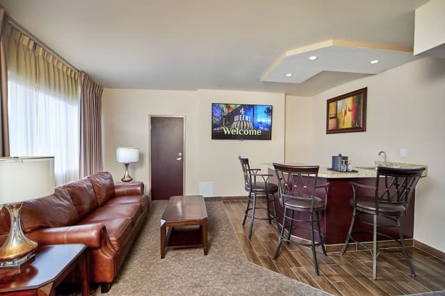 Regal Suite