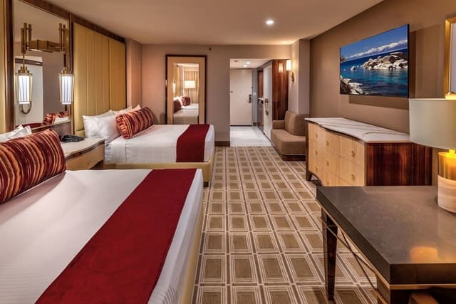 Vista Two Queen Room