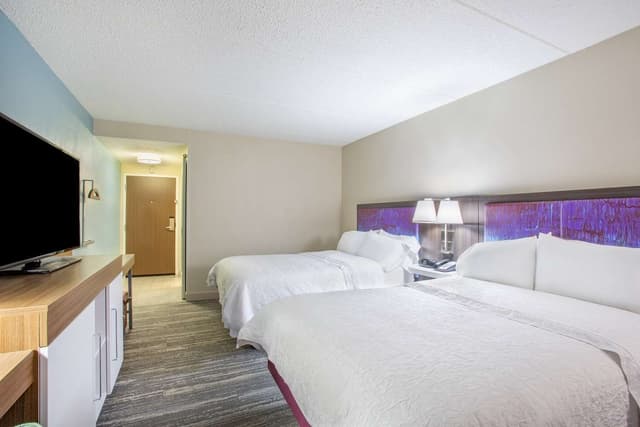 2 DOUBLE BEDS NONSMOKING