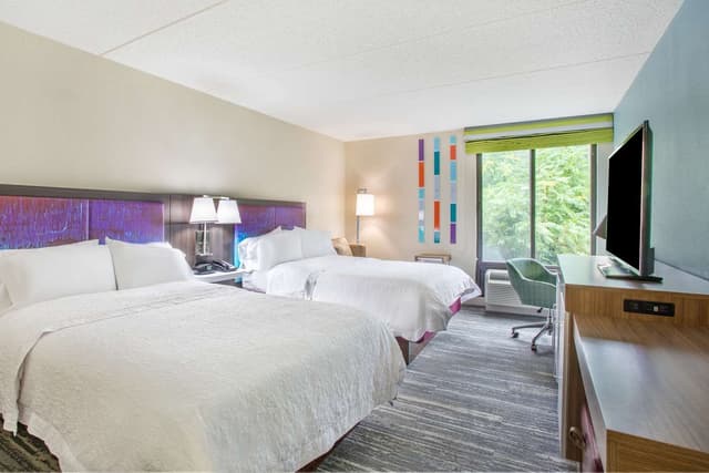 2 DOUBLE BEDS NONSMOKING