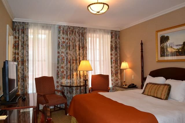 Superior King Room