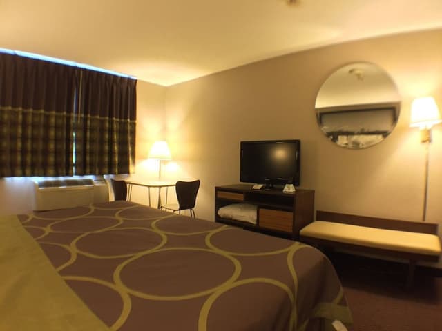 Studio Suite, 1 King Bed, Non Smoking