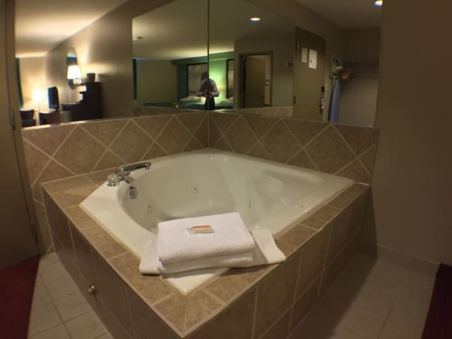 Studio Suite, 1 King Bed, Non Smoking