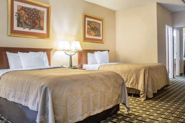 Room, 2 Double Beds, Smoking