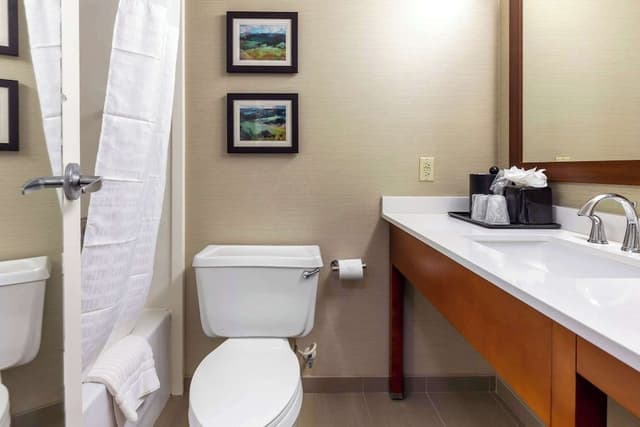 Room, 2 Queen Beds, Accessible, Non Smoking