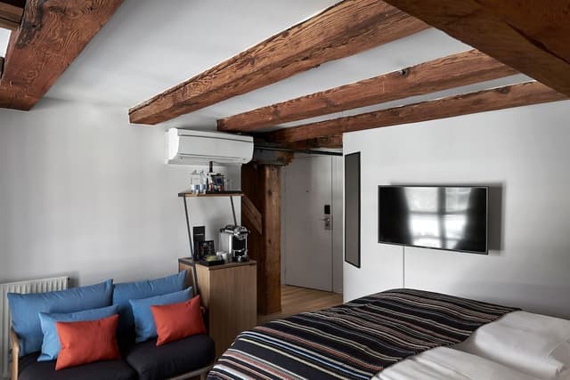 Executive Double