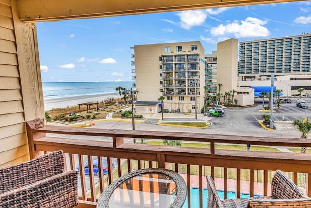 Signature Condo, 2 Bedrooms, Balcony, Partial Ocean View