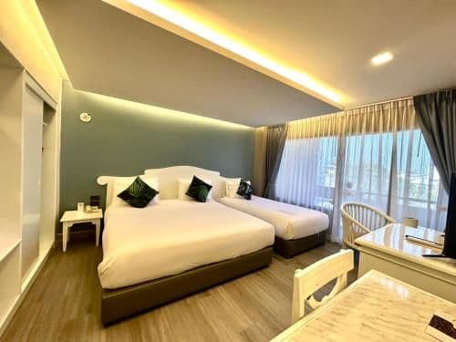 Grand Deluxe Family Connecting Room