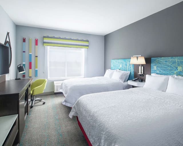 2 QUEEN BEDS NONSMOKING