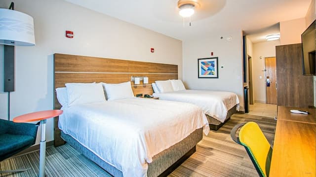 Standard Room, 2 Queen Beds, Accessible (Mobility)