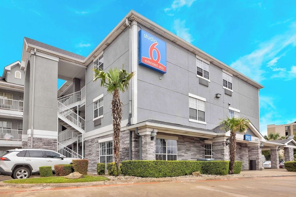 Studio 6 Extended Stay1