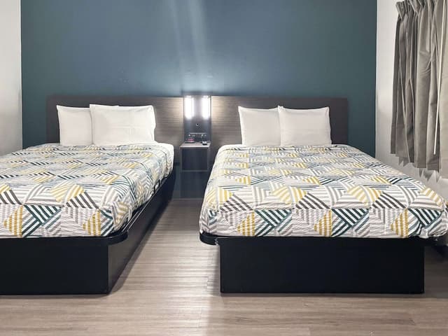 Standard Room, Multiple Beds, Smoking, Kitchenette
