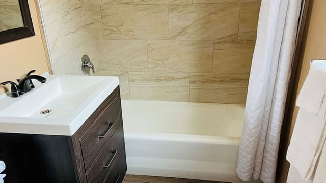 Superior Room, 1 Queen Bed, Non Smoking