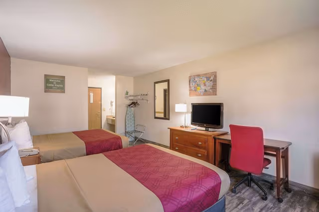 Standard Room, 2 Queen Beds, Non Smoking