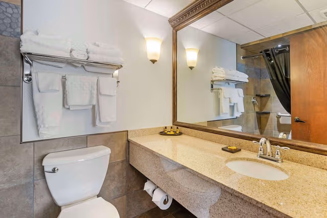 Suite, Multiple Beds, Non Smoking, Kitchenette