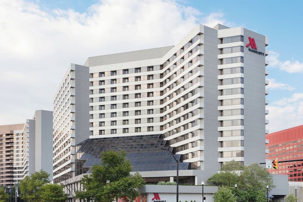 CRYSTAL GATEWAY MARRIOTT1