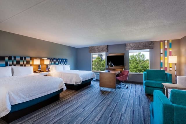 2 QUEEN BEDS STUDIO SUITE NONSMOKING