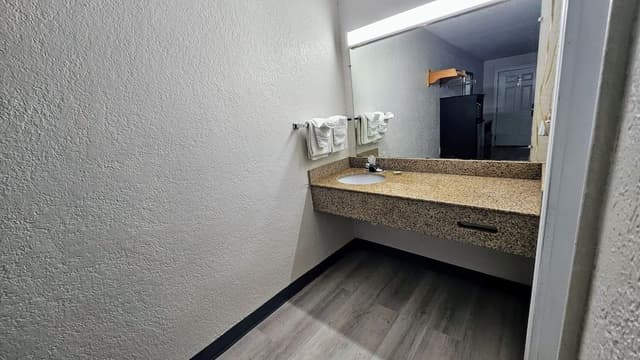 Double Room, Non Smoking