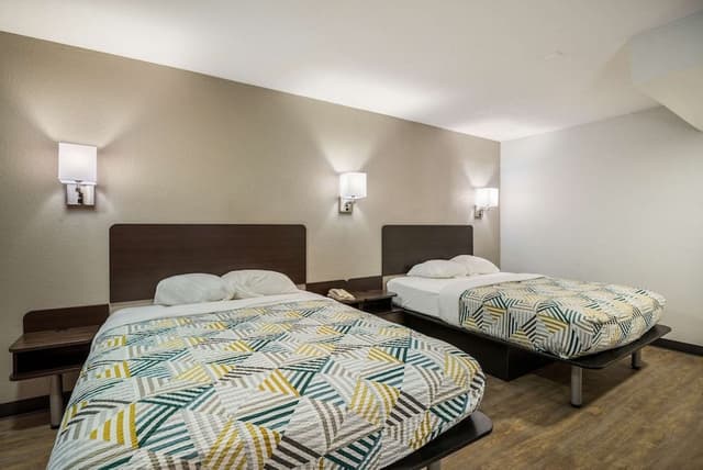 Standard Room, 2 Double Beds, Non Smoking