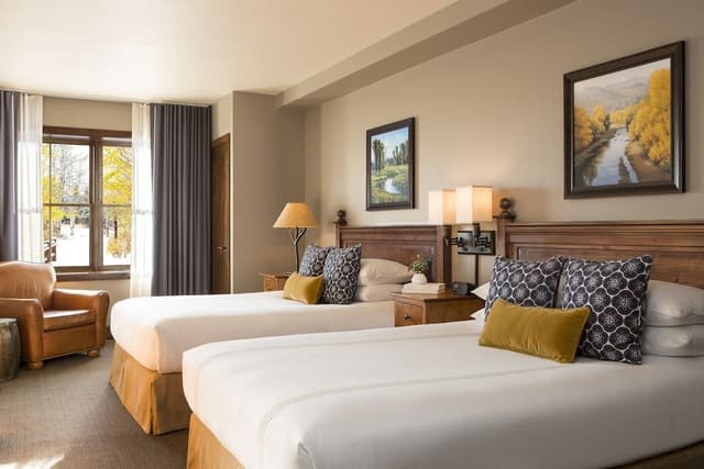 Suite, 3 Bedrooms